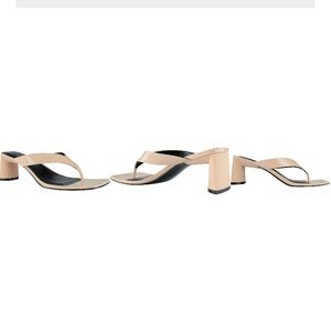 Marc Fisher thong heel